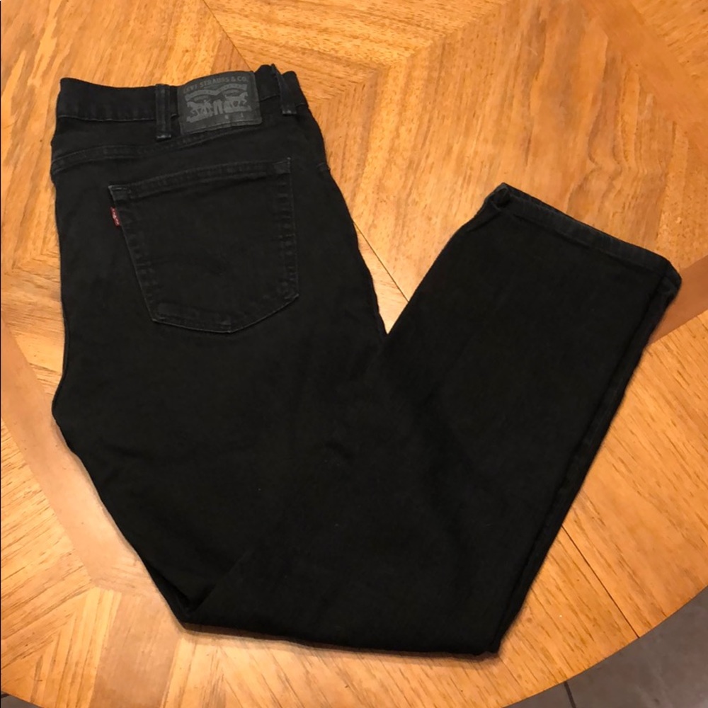 Levi Men’s 38x30 Black 511 Jeans